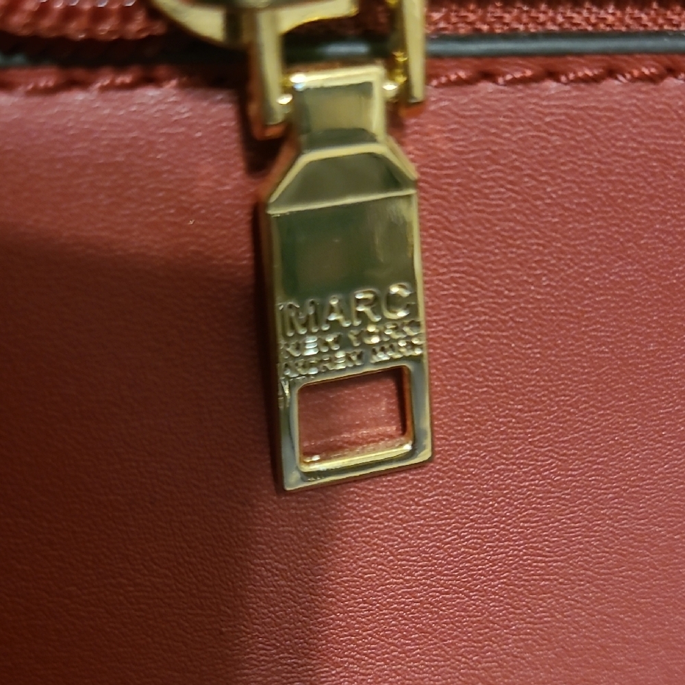 Marc New York Red Leather Satchel with Gold Hardware - Picture 4 of 14